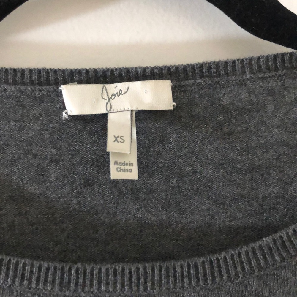 Joie Sweater White/Gray Stripes - XS - EUC - Picture 2 of 13